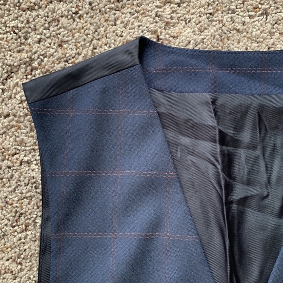 Mng Man Slim Fit Tailored Suit Vest - Picture 2 of 12